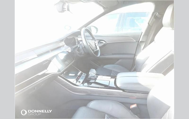 Used Audi A8L S-Line 282 HP (207 kW) 2022 Black Sedan