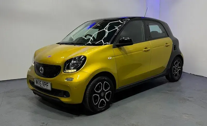 Used Smart ForFour Premium 71 HP (52 kW) 2015 Yellow Hatchback