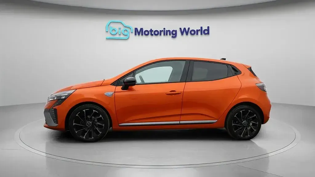 Gebraucht Renault Clio V Esprit Alpine 90 PS (66 kW) 2025 Orange Kleinwagen
