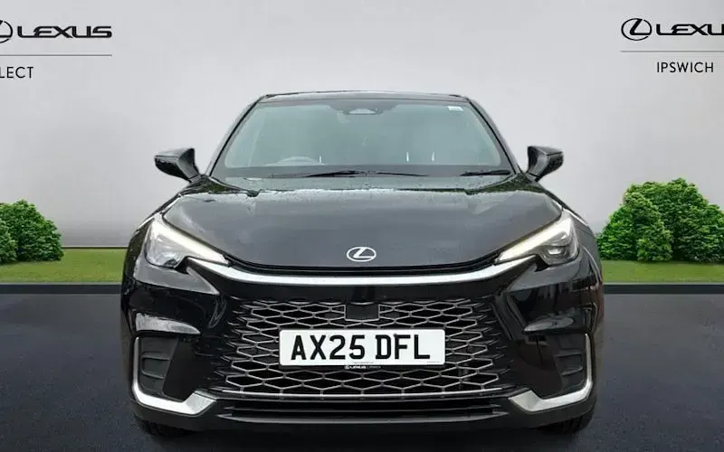 Used Lexus LBX 136 HP (100 kW) 2025 Black SUV