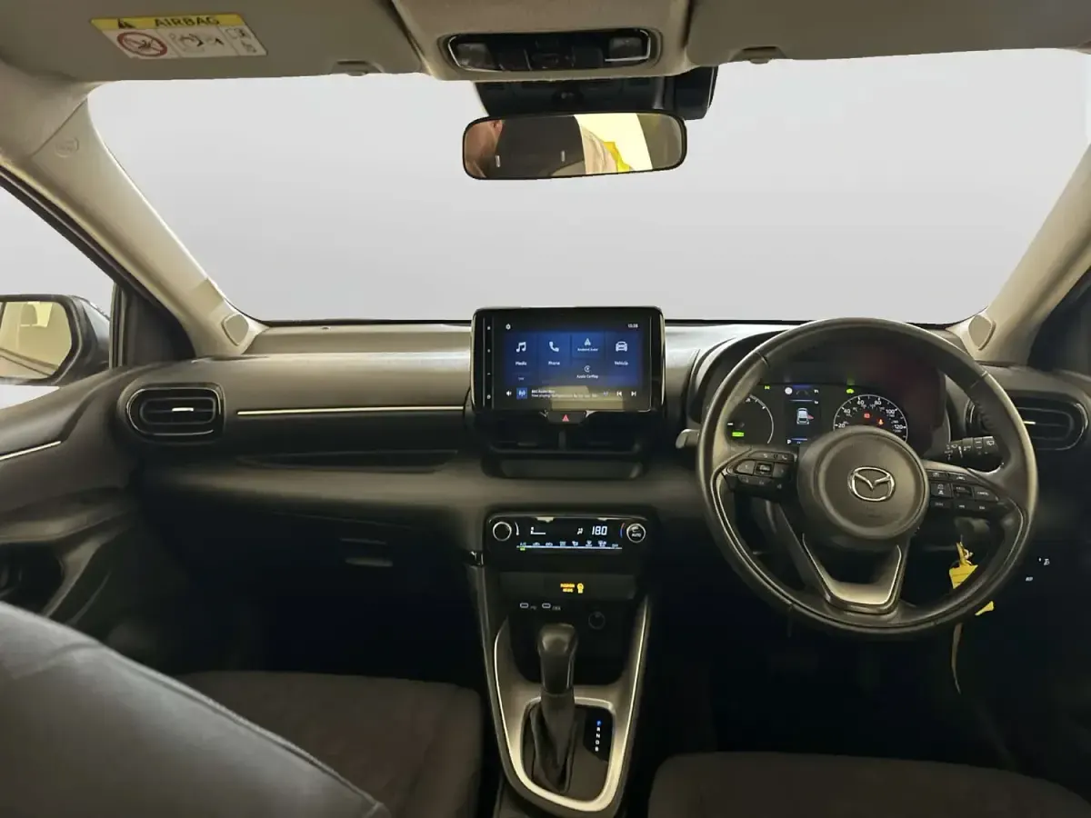 Używany Mazda 2 Center-Line 116 KM (85 kW) 2024 Niebieski Hatchback
