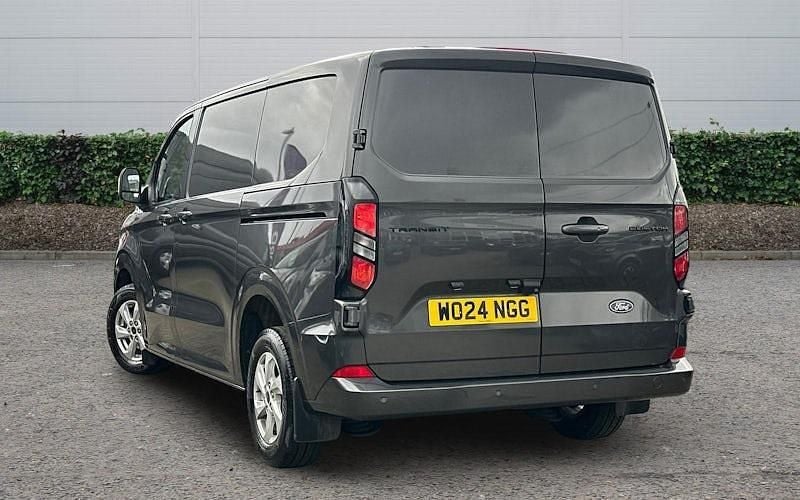 Used Ford Transit Custom Limited 136 HP (100 kW) 2025 Van