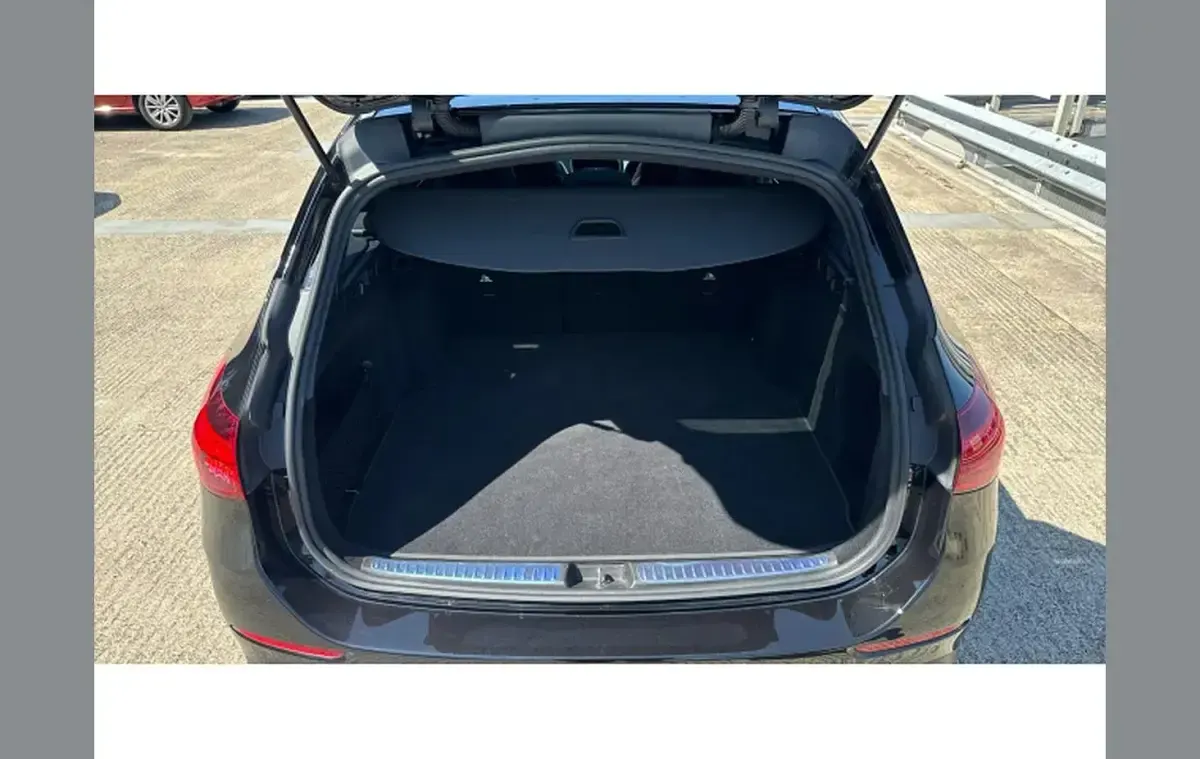 Used Mercedes C300 AMG Line Premium Plus 258 HP (189 kW) 2024 Black Estate