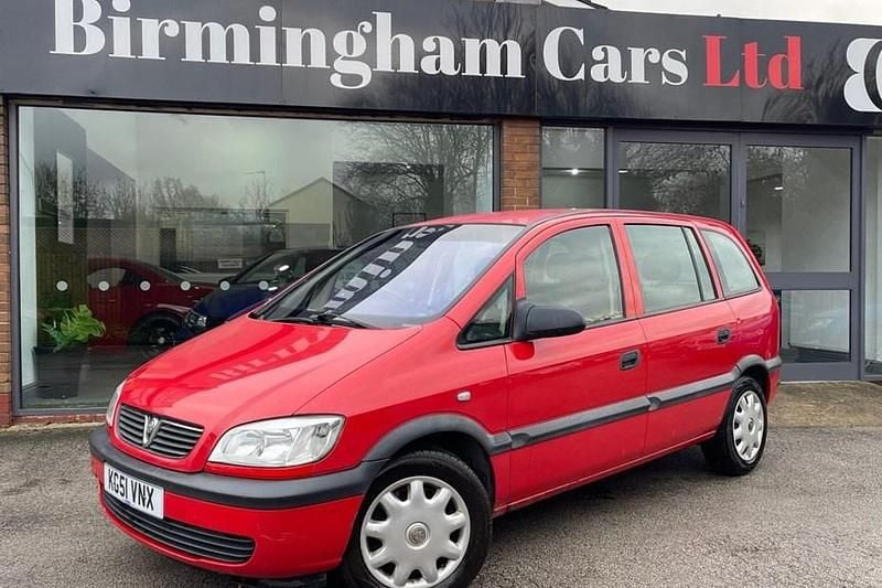 Red Used 2002 Vauxhall Zafira Club MPV | £1,495 - Image 1/1
