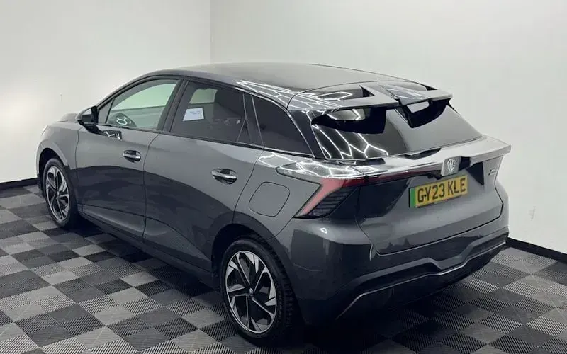 Używany MG MG4 EV Trophy 150 kW (204 KM) 2025 Hatchback