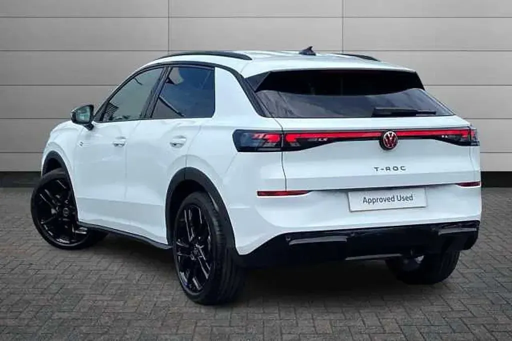 New VW T-Roc R-line 150 HP (110 kW) 2026 Pure white SUV
