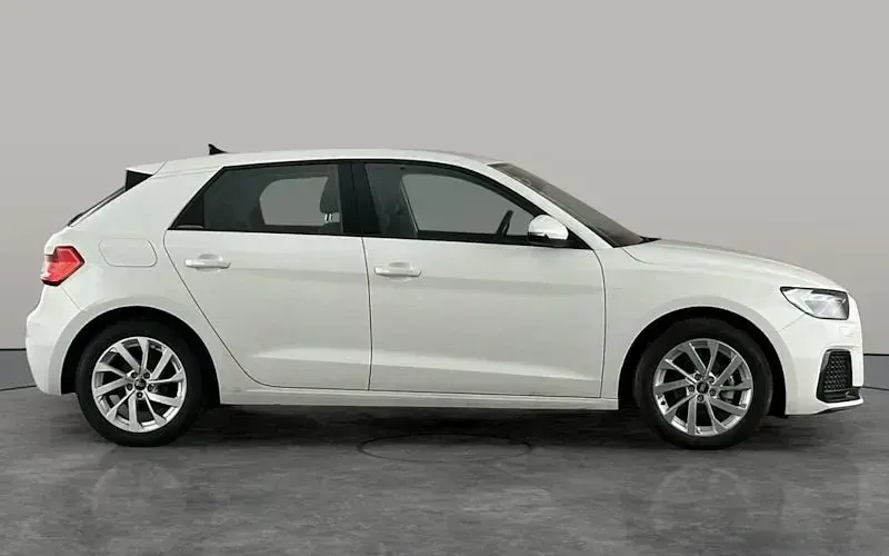 Used Audi A1 Sportback Sport 95 HP (69 kW) 2026 Hatchback