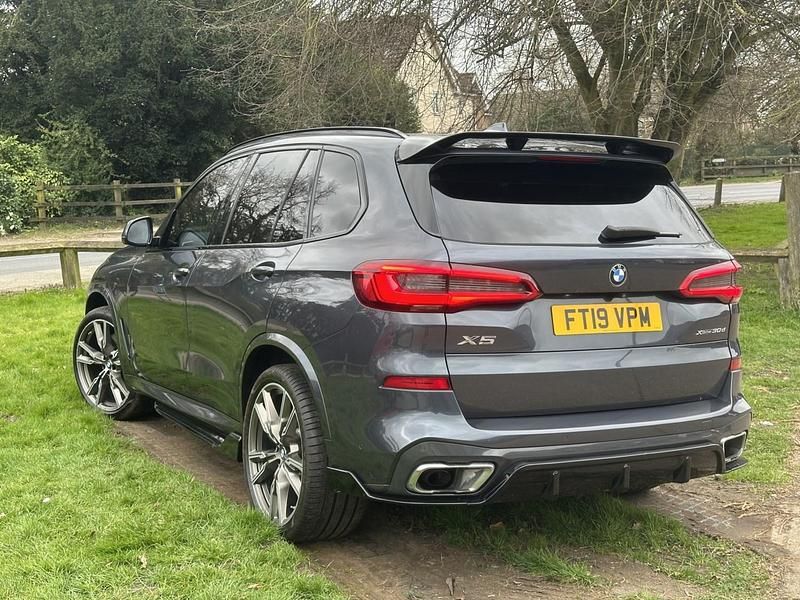 Käytetty BMW X5 M Sport 2019 Harmaa Katumaasturi