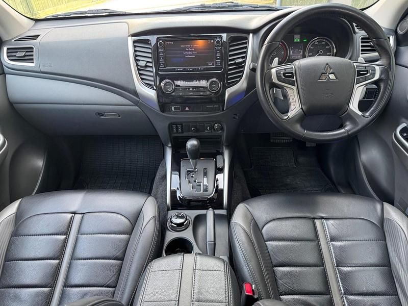 Used Mitsubishi L200 181 HP (133 kW) 2017 White Pickup