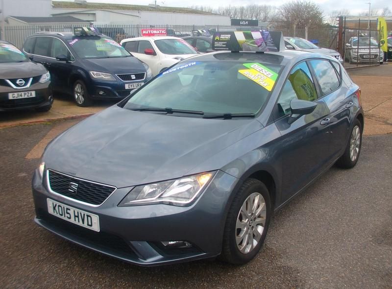 Used Seat Leon SE 105 HP (77 kW) 2015 Grey Hatchback