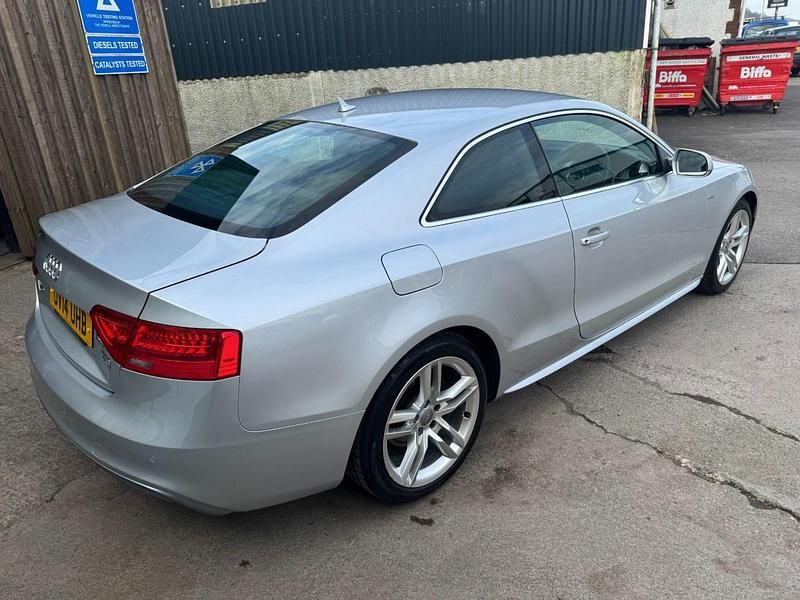 Usado Audi A5 S-Line 170 HP (125 kW) 2014 Prateado Coupé