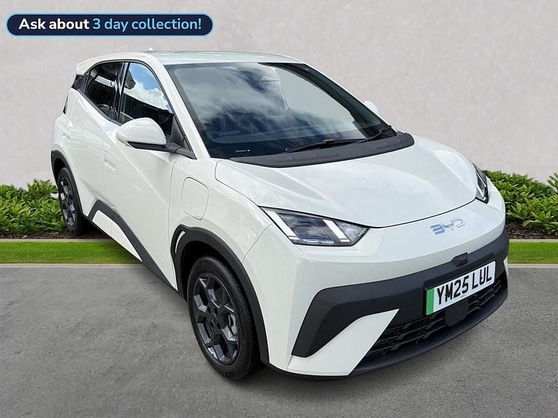 White Used 2025 BYD Dolphin Comfort Hatchback | £18,950 (Fair price) - Image 1/4