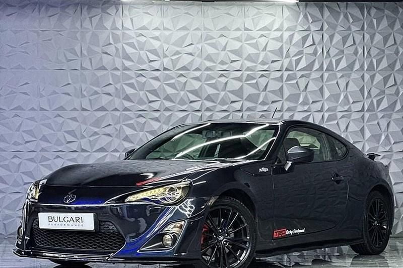 Grey Used 2013 Toyota GT86 GT Coupe | £11,995 (Fair price) - Image 1/1