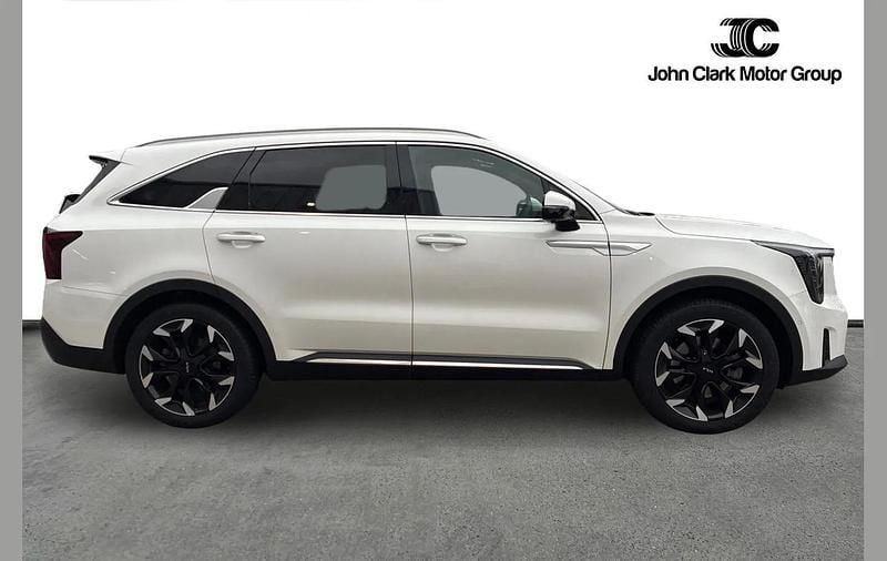 Begagnad Kia Sorento 194 HK (142 kW) 2025 Vit SUV