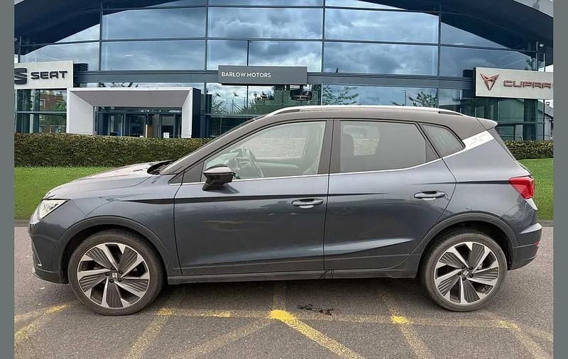 Used Seat Arona FR 108 HP (79 kW) 2023 Grey SUV