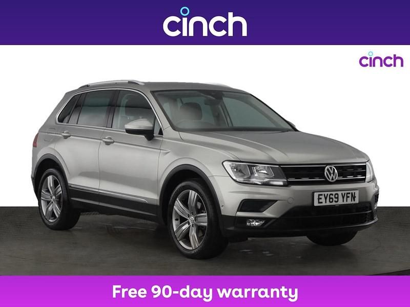 Silver Used 2019 VW Tiguan Match SUV | £19,799 (Good price) - Image 1/3