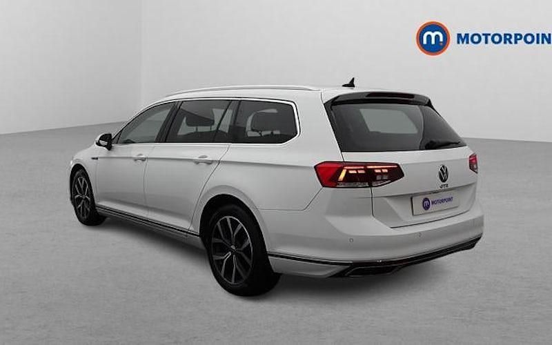 Used VW Passat GTE 218 HP (160 kW) 2023 Estate