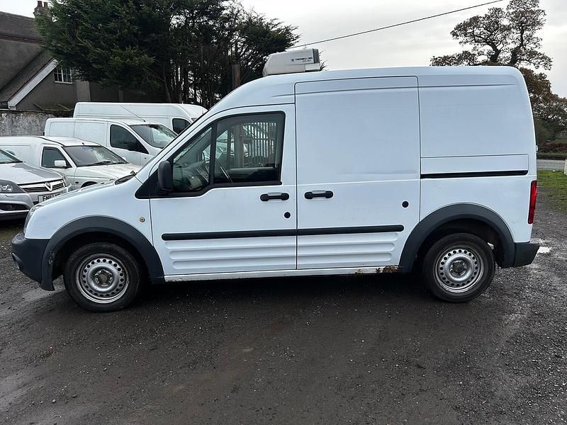 Used Ford Transit Connect 2011 White MPV
