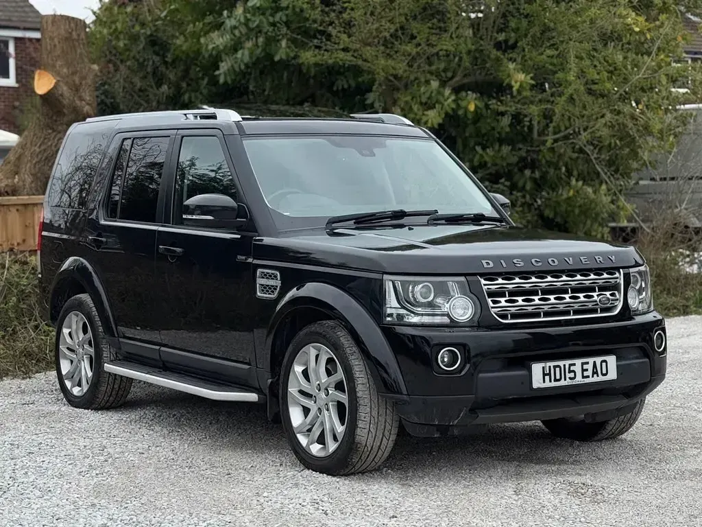 Used Land Rover Discovery 4 HSE 256 HP (188 kW) 2015 Black SUV