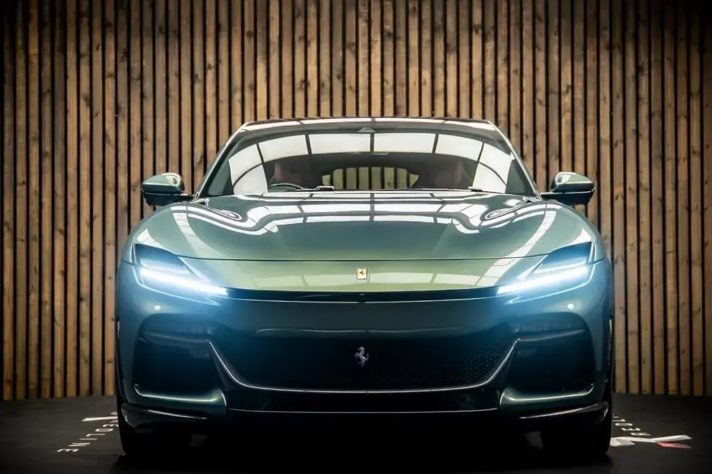Used Ferrari Purosangue 725 HP (533 kW) 2024 Green SUV