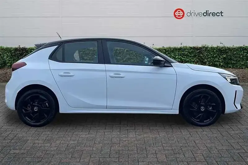 Used Vauxhall Corsa-e 100 kW (136 HP) 2025 White Hatchback