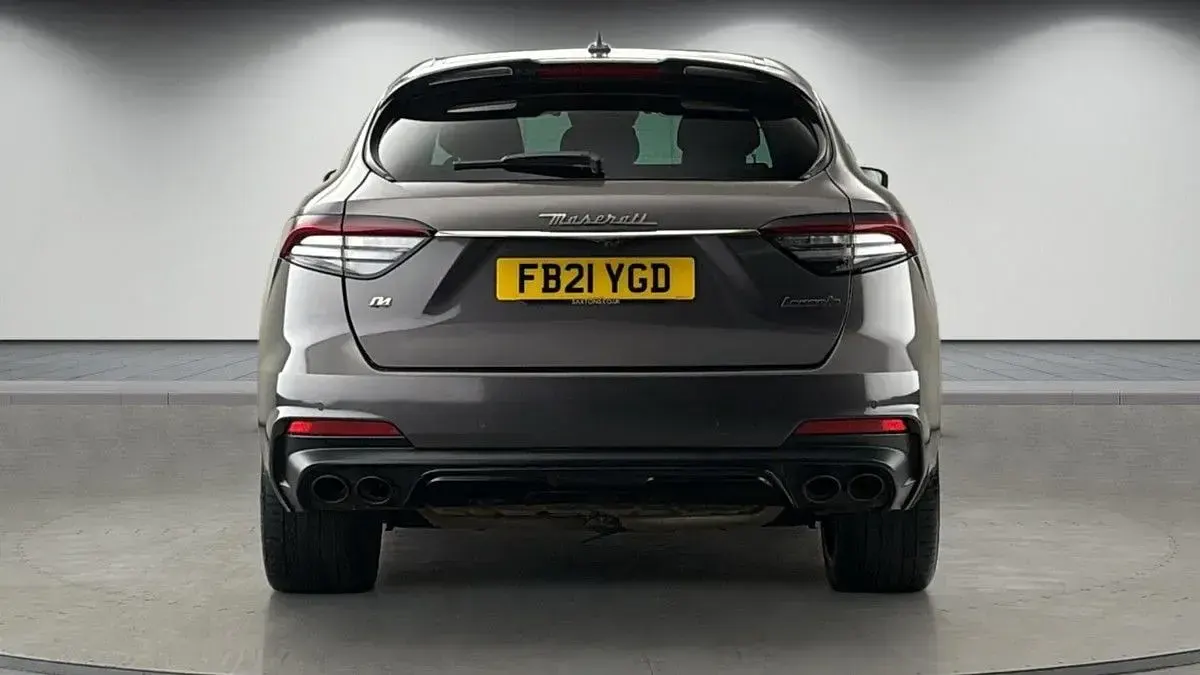 Used Maserati Levante 350 HP (257 kW) 2021 Grey SUV