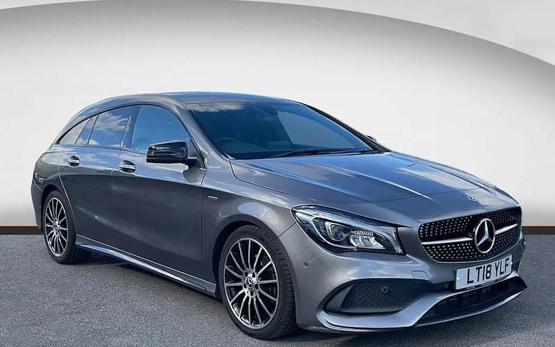 Used Mercedes CLA200 136 HP (100 kW) 2017 Grey Estate
