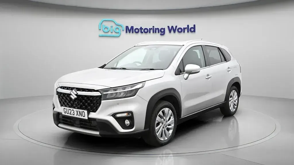 Używany Suzuki SX4 S-Cross 129 KM (94 kW) 2023 Srebrny SUV