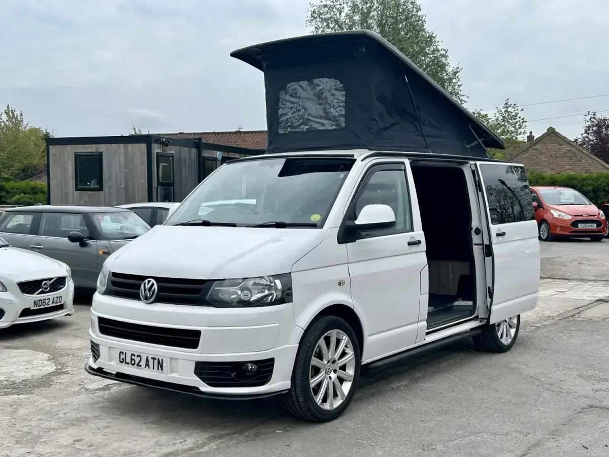 Usado VW Transporter 114 HP (83 kW) 2012 Branco Van