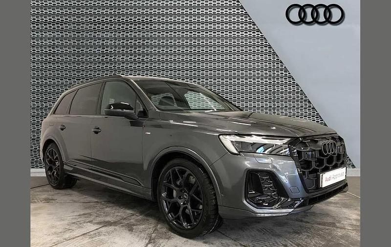 Used Audi Q7 Black Edition 286 HP (210 kW) 2025 Grey SUV