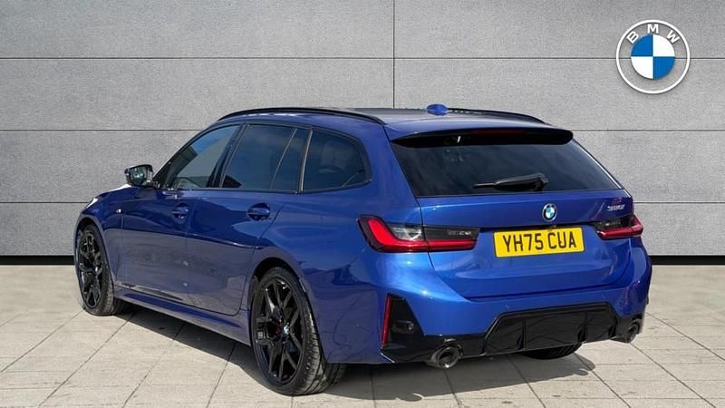 Used BMW 320 M Sport 181 HP (133 kW) 2025 Blue Estate