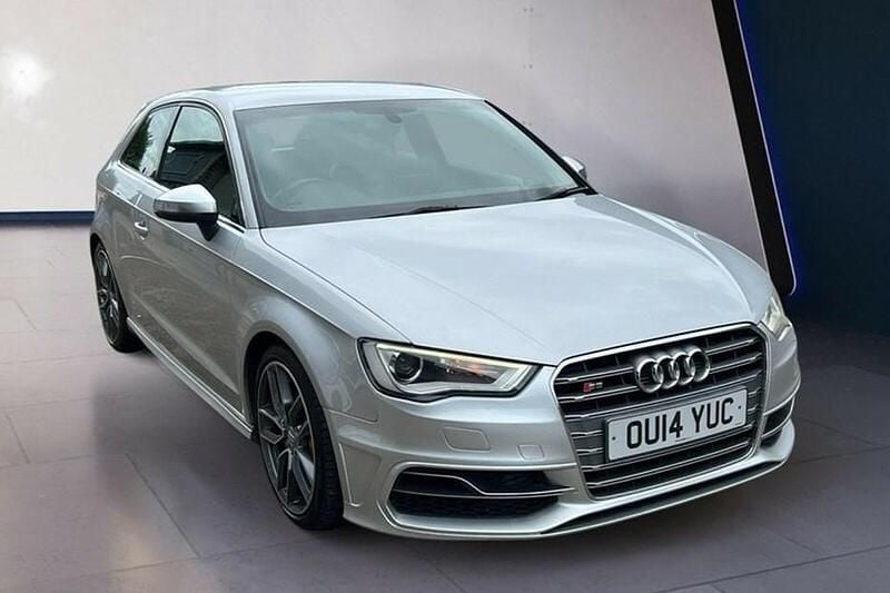Begagnad Audi A3 310 HK (228 kW) 2014 Halvkombi