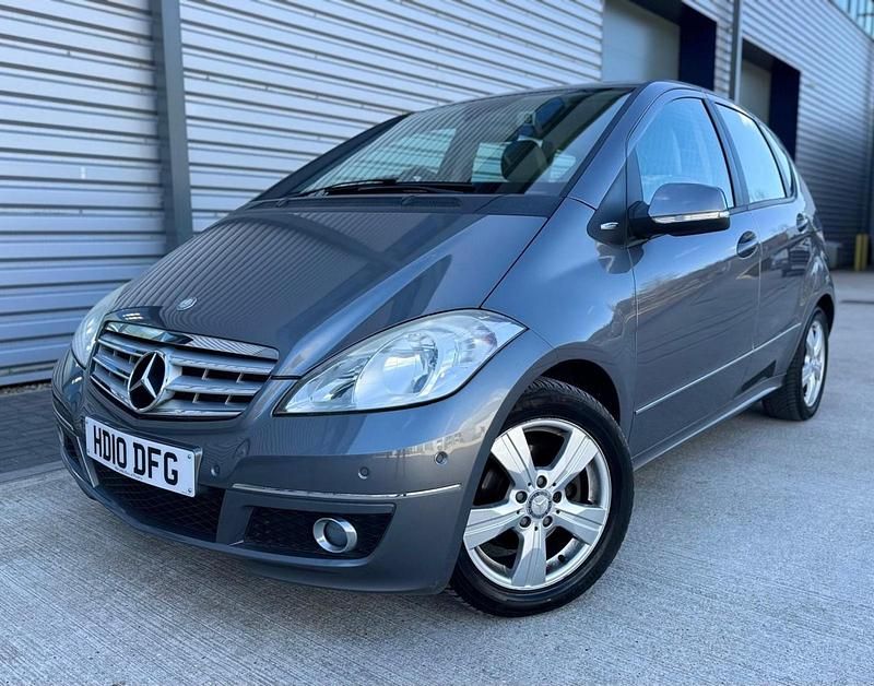 Used Mercedes A180 Avantgarde 2010 Grey Hatchback