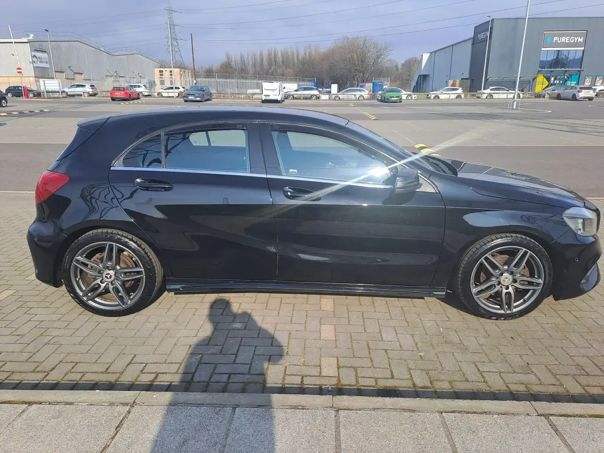 Used Mercedes A180 AMG line 109 HP (80 kW) 2015 Black Hatchback