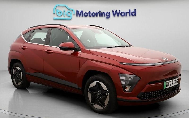 Used 2026 Hyundai Kona Advanced SUV | £23,200 (Good price) - Image 1/4