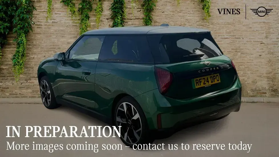 Used Mini Cooper SE Hatch 158 kW (215 HP) 2024 Green Hatchback