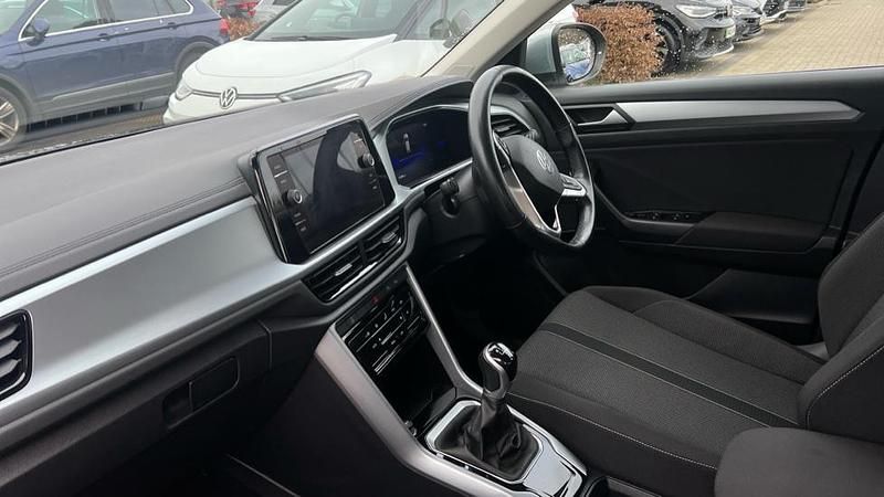 Used VW T-Roc Life 110 HP (80 kW) 2023 Pyrite silver metallic SUV