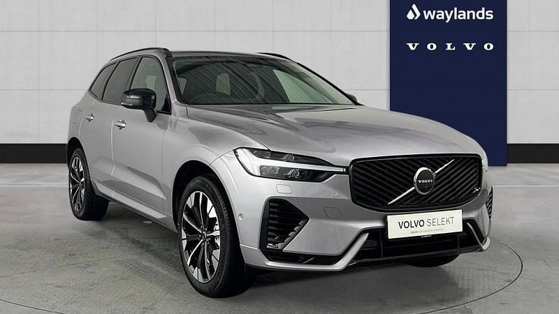 New Volvo XC60 Plus 2026 Silver SUV