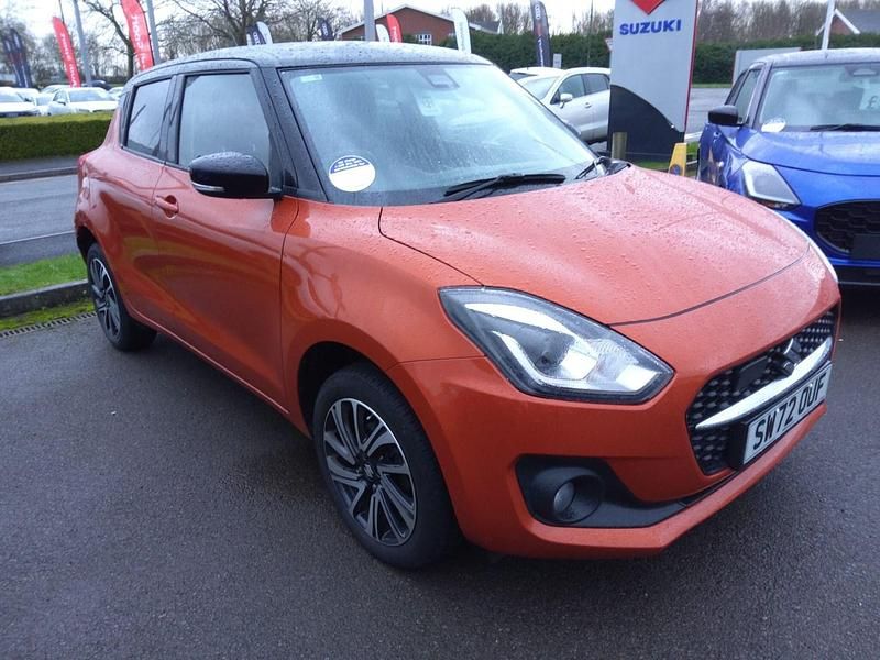 Used Suzuki Swift SZ5 83 HP (61 kW) 2022 Orange Hatchback
