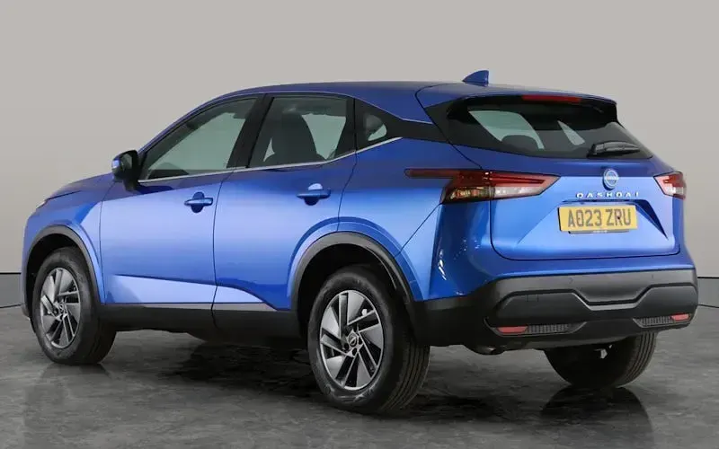 Used Nissan Qashqai Acenta Premium 140 HP (102 kW) 2023 Blue SUV