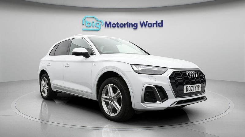 Used 2021 Audi Q5 S-Line SUV | £28,700 (Good price) - Image 1/4