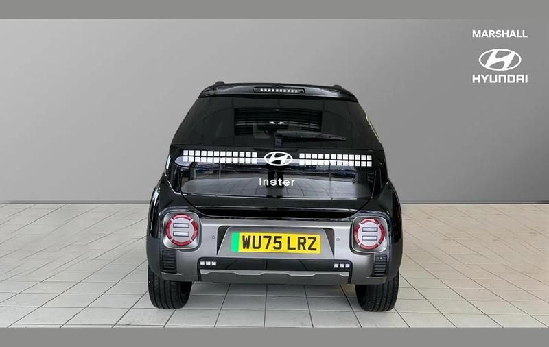 Used Hyundai Inster 85 kW (116 HP) 2025 Black Hatchback