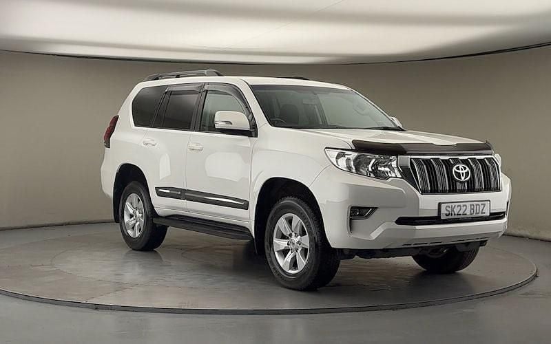 Used Toyota Land Cruiser Active 204 HP (150 kW) 2021 White SUV