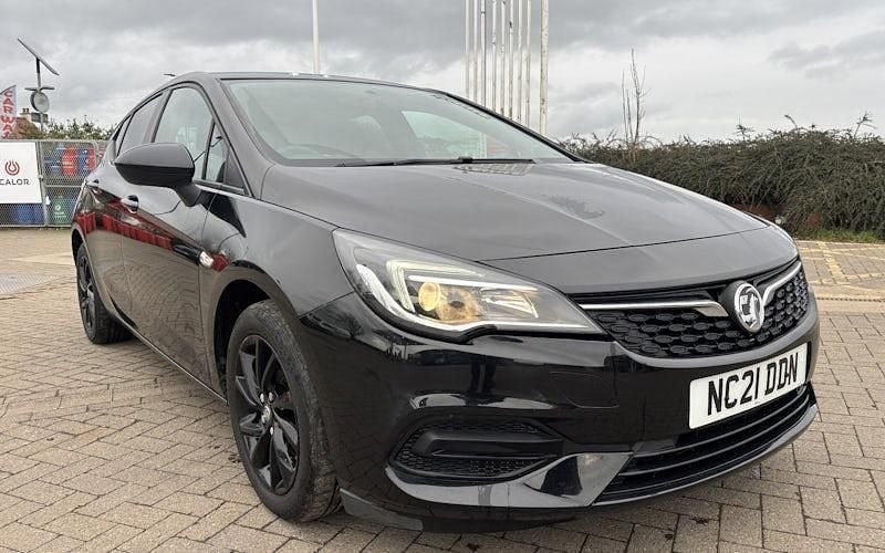 Used Vauxhall Astra Business Edition 122 HP (89 kW) 2021 Hatchback