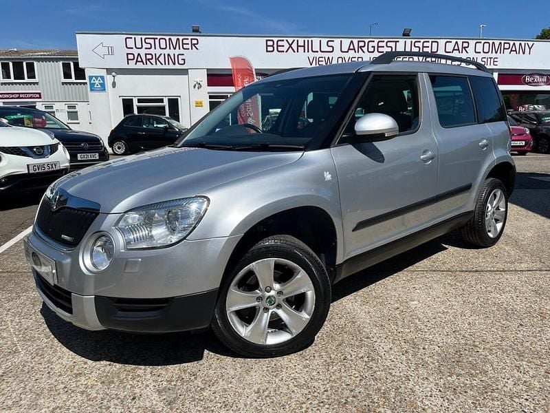 Silver Used 2011 Skoda Yeti GreenLine SUV | £6,499 (A bit pricey) - Image 1/4