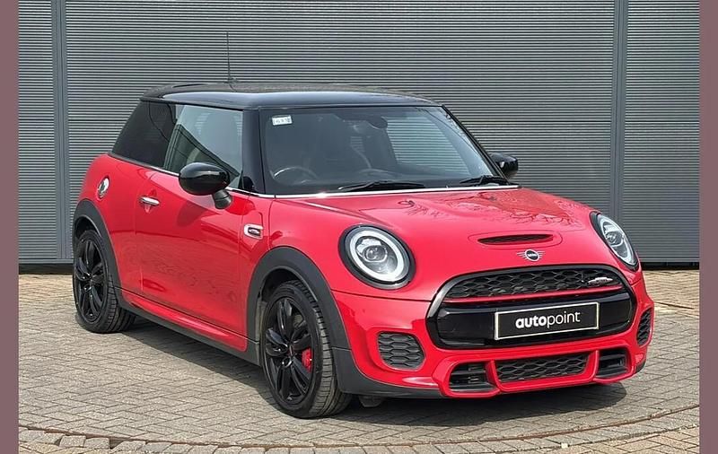 Used Mini John Cooper Works 228 HP (167 kW) 2020 Red Hatchback