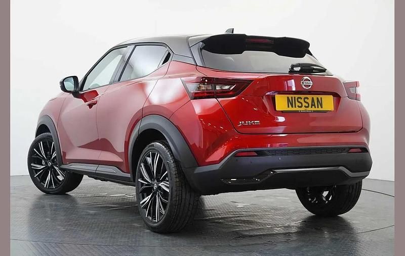 Used Nissan Juke Tekna+ 114 HP (83 kW) 2020 Red SUV