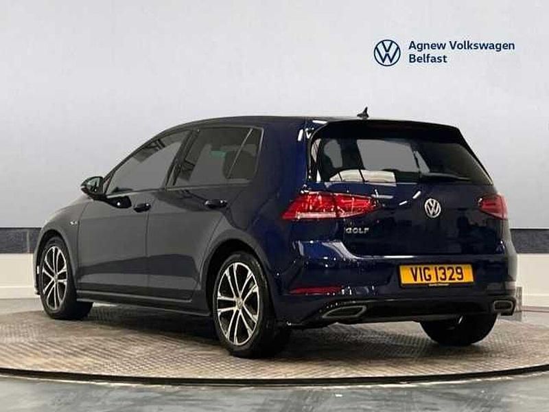 Usado VW Golf VII R-line Edition 150 HP (110 kW) 2020 Azul Citadino