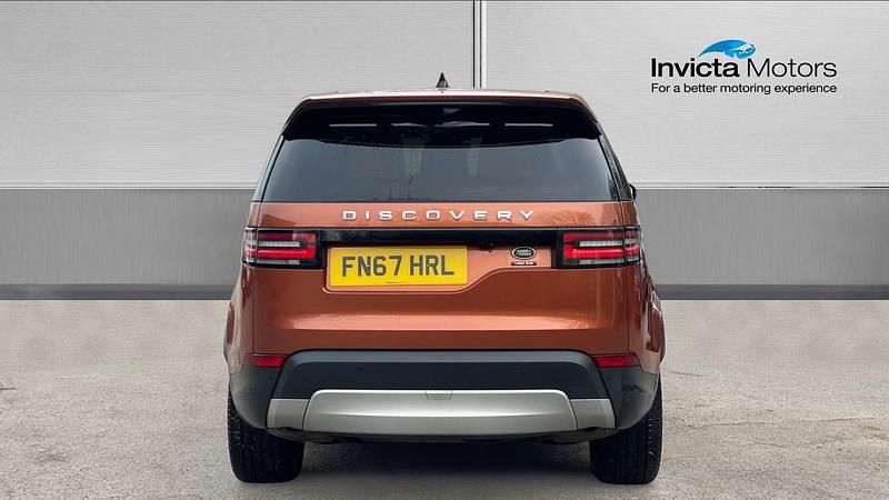 Used Land Rover Discovery 5 HSE Luxury 340 HP (250 kW) 2017 Orange SUV