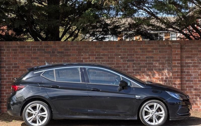 Used Vauxhall Astra SRi 150 HP (110 kW) 2019 Hatchback